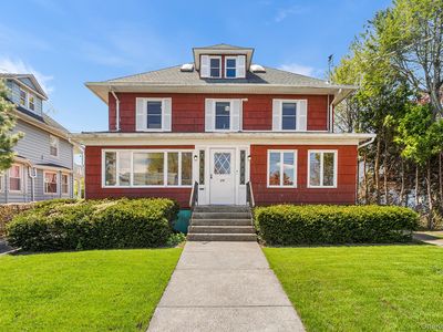 29 Howard Avenue