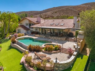 5037 Lakeview Canyon Rd