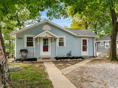 11910 W Breezy Point Dr