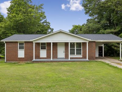 464 E Thompkins Ln