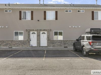 594 Sunflower Rd