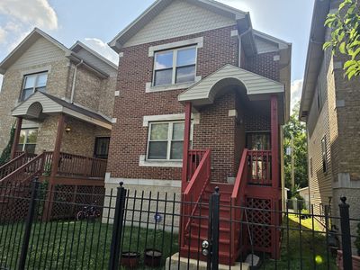 7816 S Woodlawn Ave