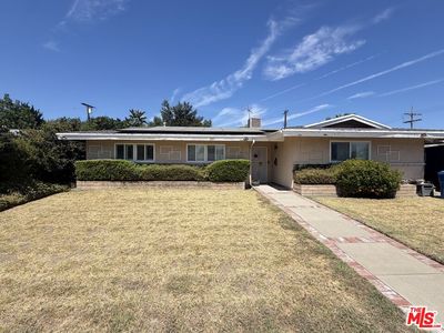 20111 Superior St