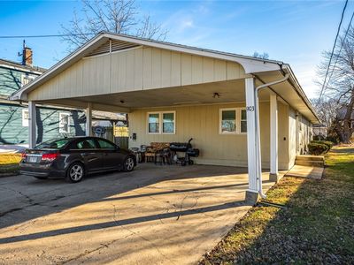 901 & 903 W Saint Louis Ave