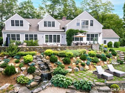 25 Pond Road