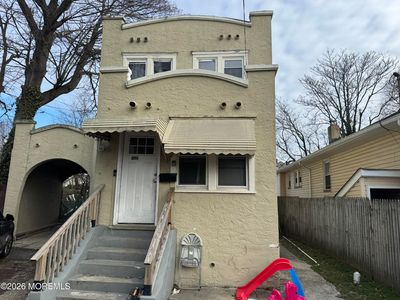 1423 Mattison Avenue