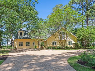 158 Enchanted Dr