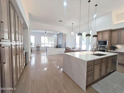 136 E DESERT WIND Drive