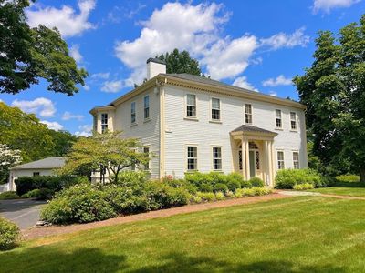 8 Washington St