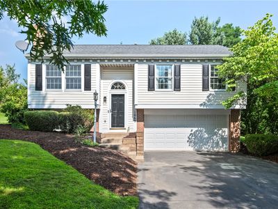 1069 Meadowbrook Dr