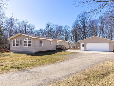 34446 S Shoal Lake Rd
