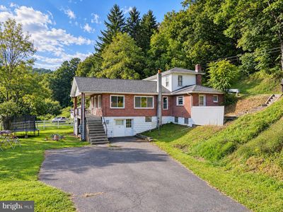 11305 Old Mount Pleasant Rd NE