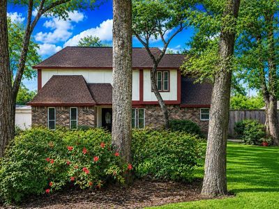 17423 Fairway Oaks Dr