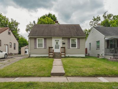 582 Lebaron Ave