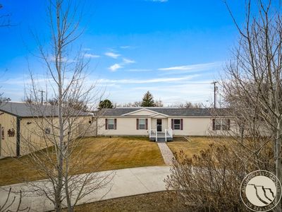 Property at 209 1st St E, Lavina, MT
