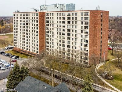 21800 Morley Ave APT 105