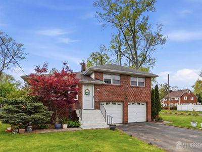 1400 Field Ave