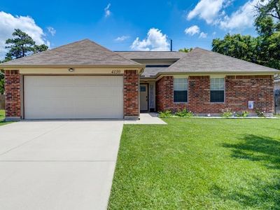 4130 Donalbain Dr