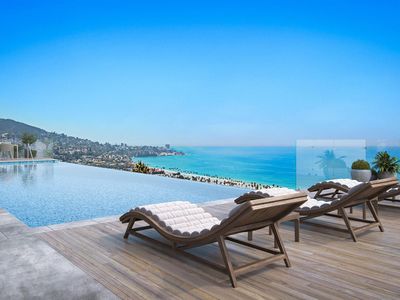 8421 Whale Watch Way