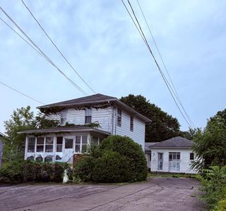 108 & 110 Merle St