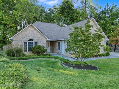 937 Saint Johns Dr