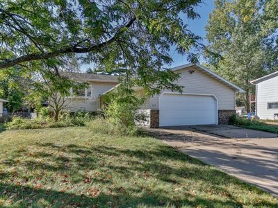 423 East CAMPUS DRIVE