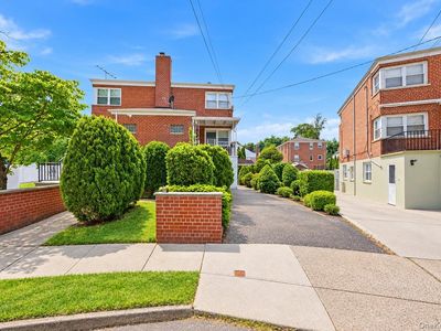 17 Abner Place
