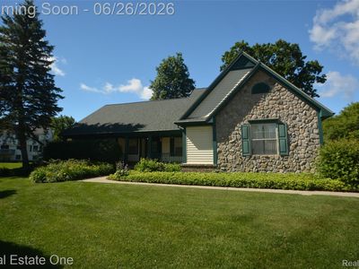 2140 W View Ct