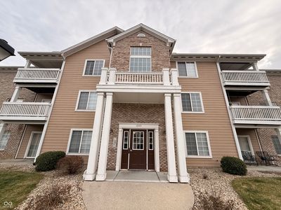 6525 Emerald Hill Ct