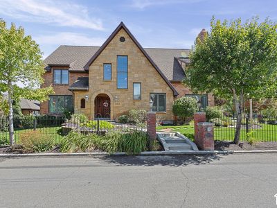 8415 S Red River Rd