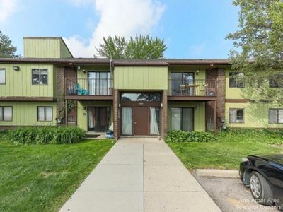 1472 W Chateau Vert St APT D