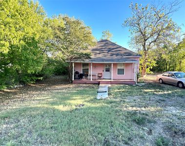 301 Dogwood Ave