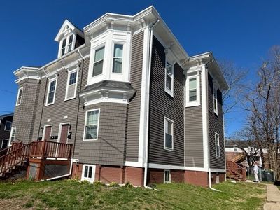 117-119 Portland St