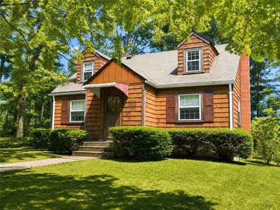 31 Eisenhower St