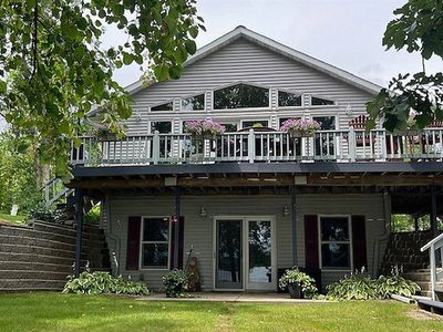 13586 Island Lake Rd W