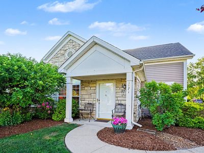 1971 Brighton Ln