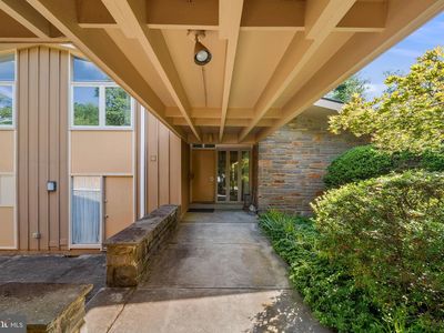 129 Locust Grove Rd