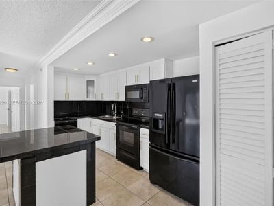 4544 NW 79th Ave APT 1H