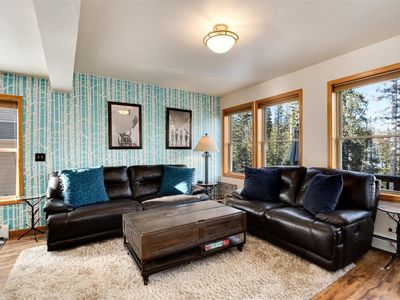 280 Lodge Pole Cir