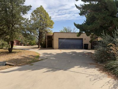 2607 Bay Meadows Dr