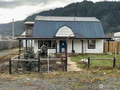Property at 168 E Wood Avenue, Morton, WA