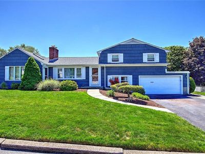 62 Meadowcrest Dr
