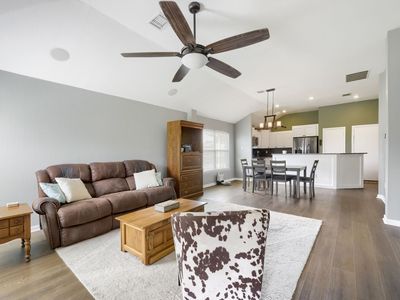 132 Redbud Dr