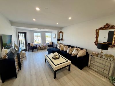 10 Seaport Dr APT 2617