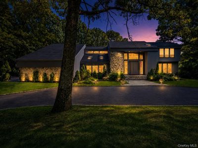 6 Fox Hunt Court
