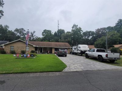 617 Sailboat Dr
