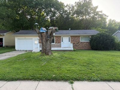 Property at 208 N Jones Ave, Maquoketa, IA
