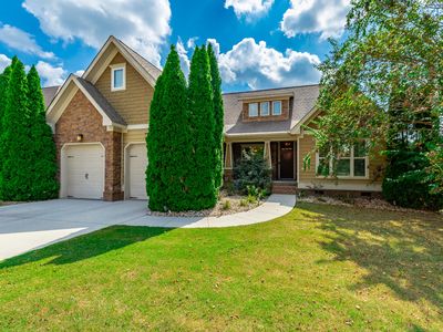 8562 Seven Lakes Dr
