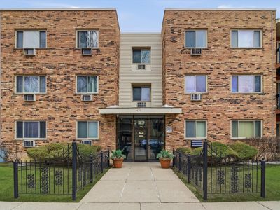 Property at 420 Home Ave APT 107N, Oak Park, IL