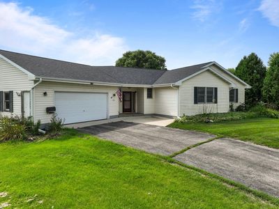 320 Arbor Ridge DRIVE
